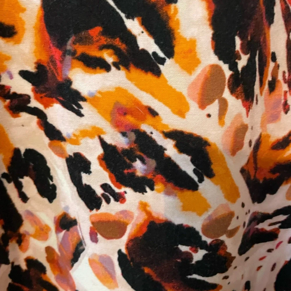 Westbound 3/4 Sleeve Top - Orange and Black Print - Picture 7 of 11